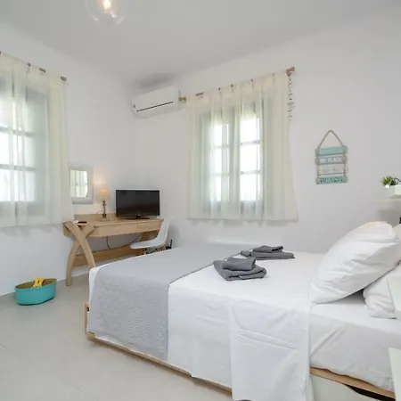 Stamatis' Place Apartment Maragkas